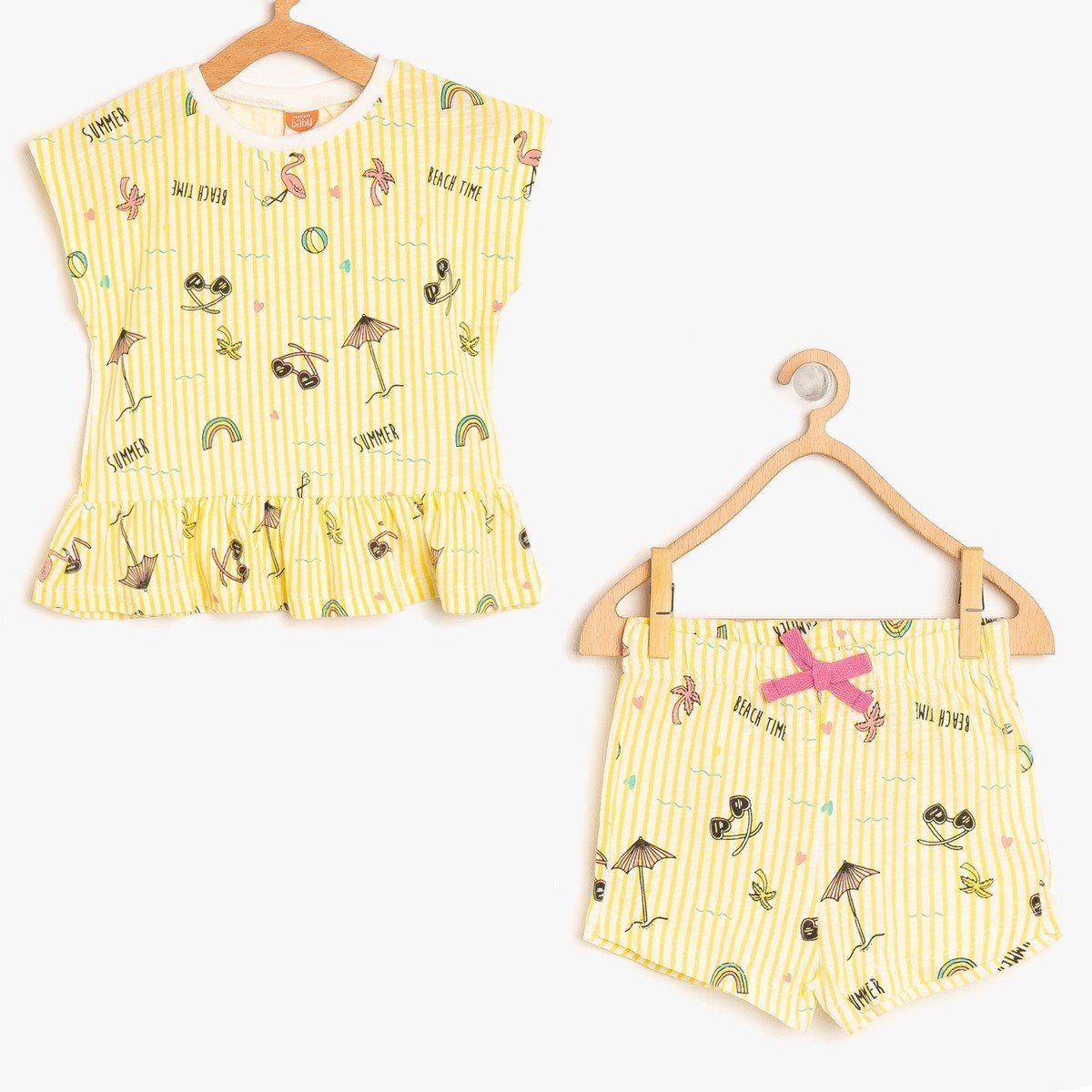 [:ru]Комплект: футболка и шорты[:ua]Комплект: футболка і шорти[:en]Set: t-shirt and shorts[:]