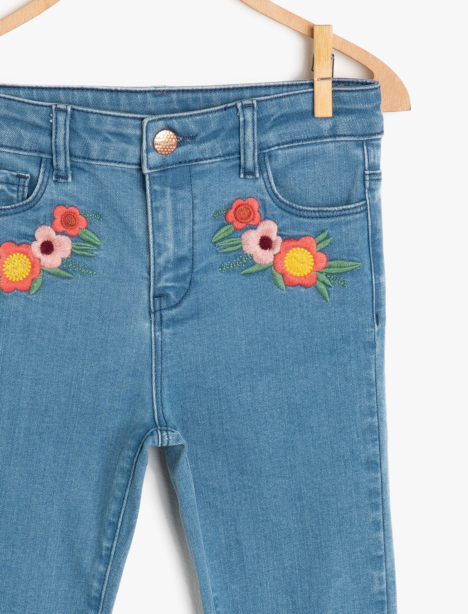 9KKG47015ODFD3_G03_zoom3_V03